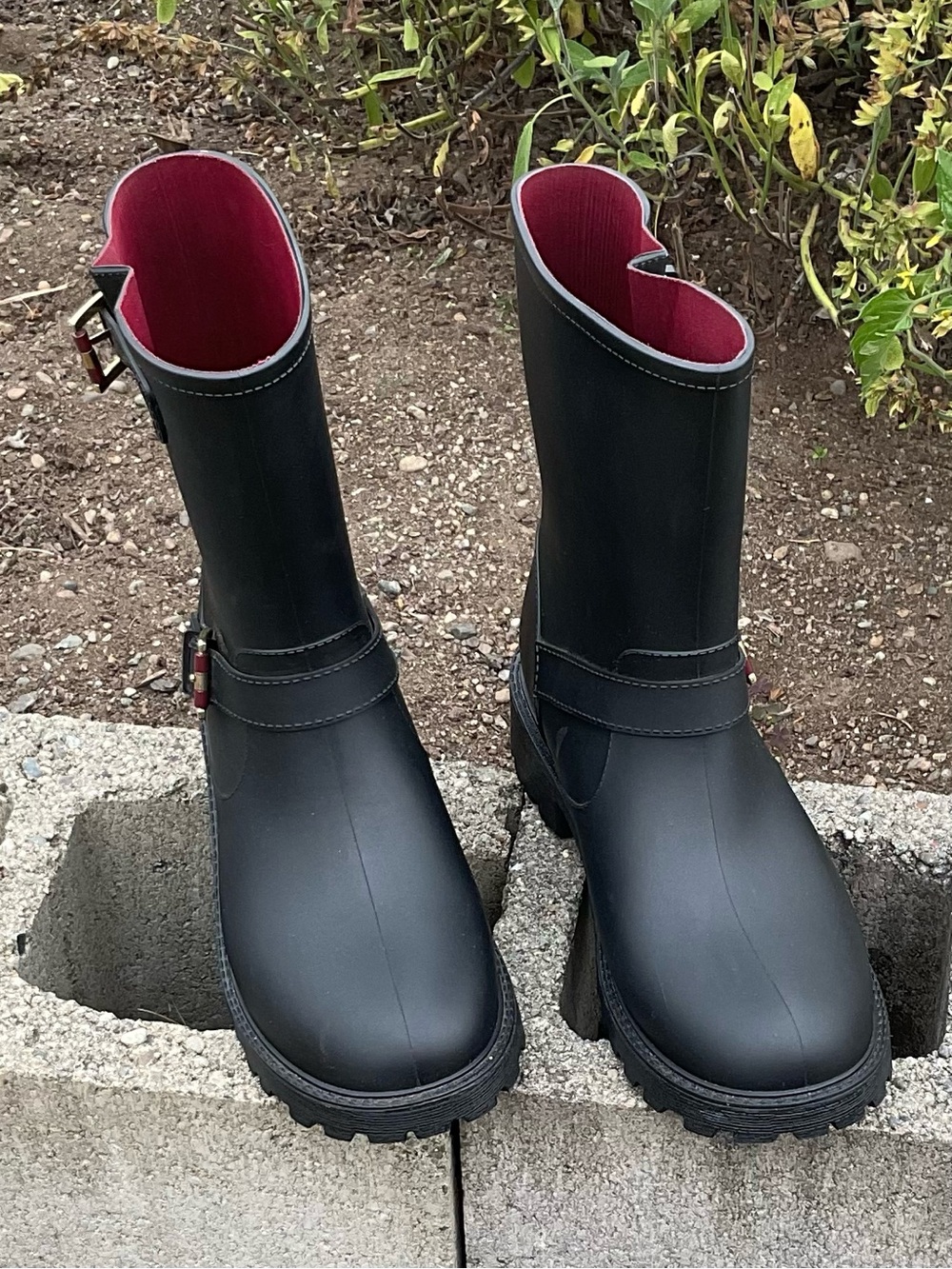 Tommy Hilfiger Black Rain Boots Women’s Size 10 M Buckle Mid Calf